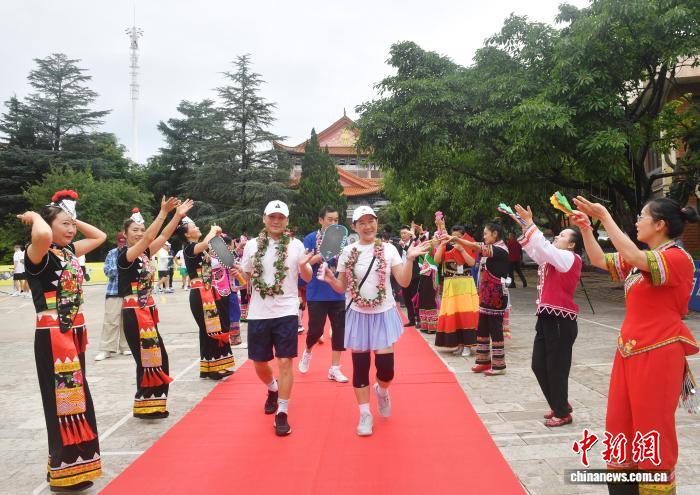 纵观五大联赛，挑战激情与荣耀 - 九游